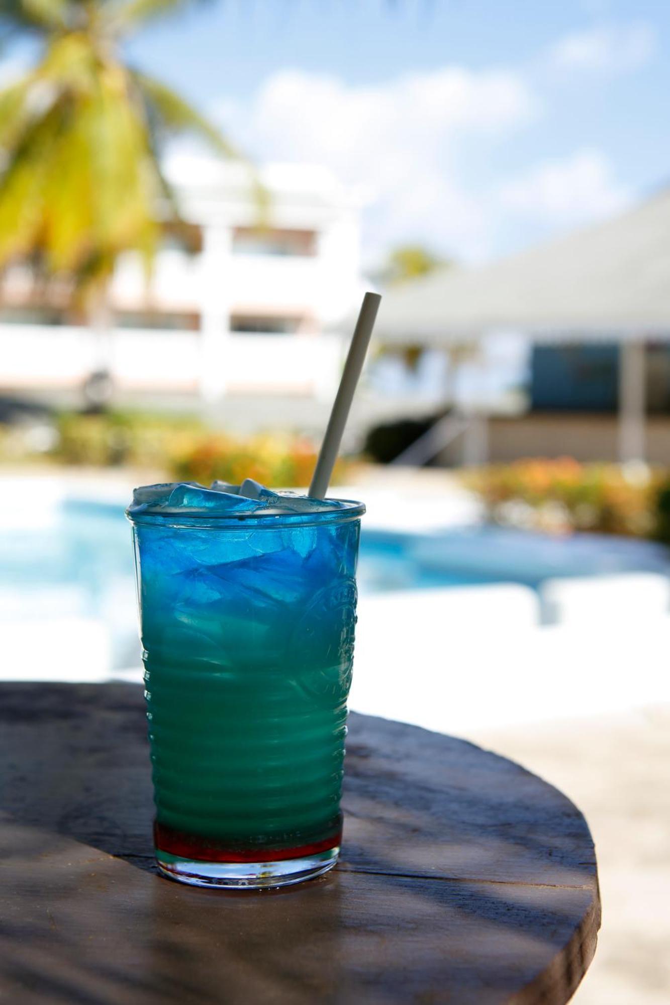 The Signature Level At Grand Palladium Lady Hamilton Resort & Spa Лусея Екстериор снимка